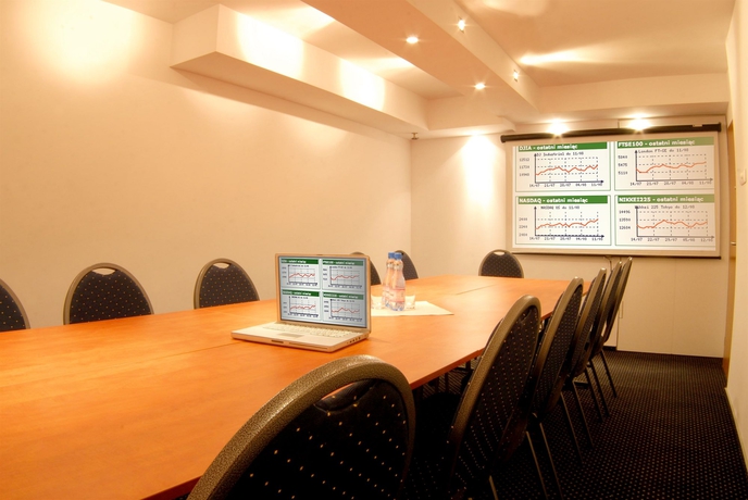 Imagen de los interiores del Hotel Dom Casimi. Foto 10