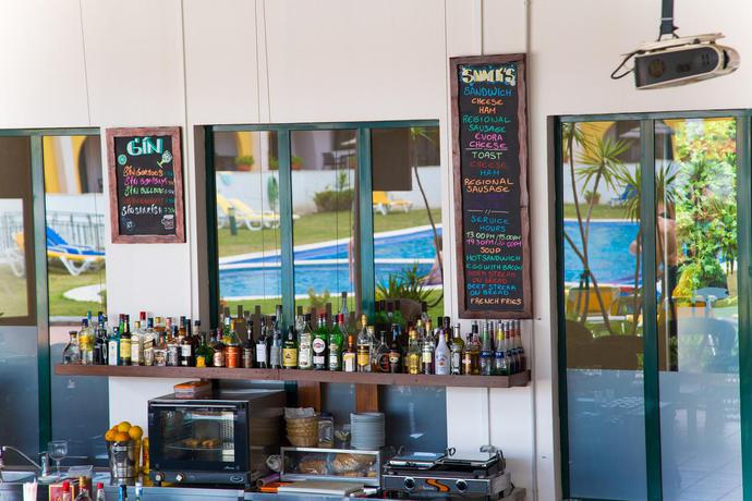 Imagen general del Hotel Dom Fernando. Foto 11