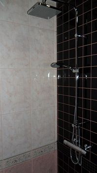 Imagen general del Hotel Dom Kumovicha. Foto 12