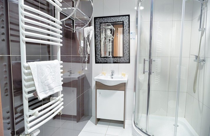 Imagen de la habitación del Hotel Dom Kuracyjny Messa. Foto 7