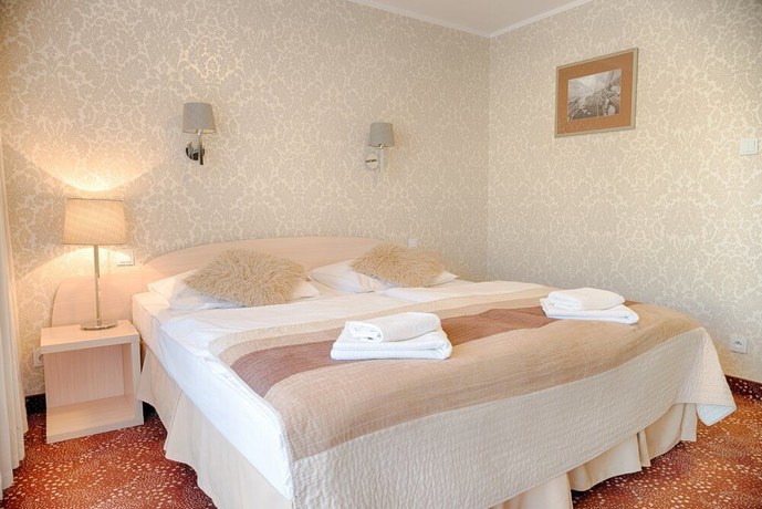 Imagen de la habitación del Hotel Dom Kuracyjny Messa. Foto 12