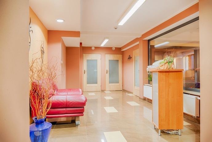 Imagen de los interiores del Hotel Dom Kuracyjny Messa. Foto 19