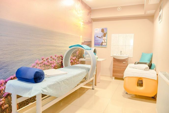 Imagen de la piscina del Hotel Dom Kuracyjny Messa. Foto 20