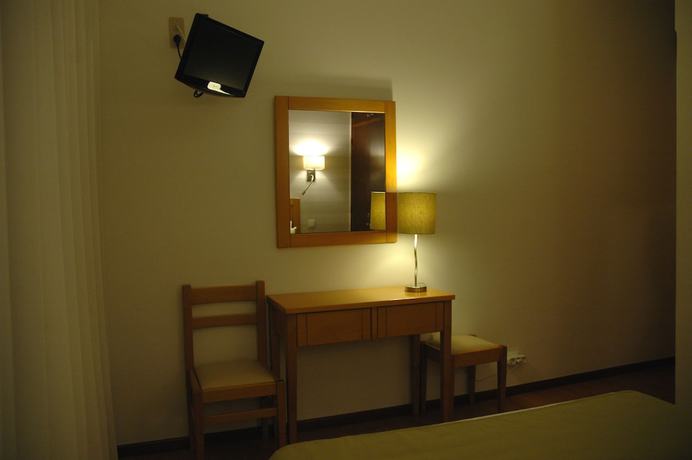 Imagen de la habitación del Hotel Dom Lourenço. Foto 8