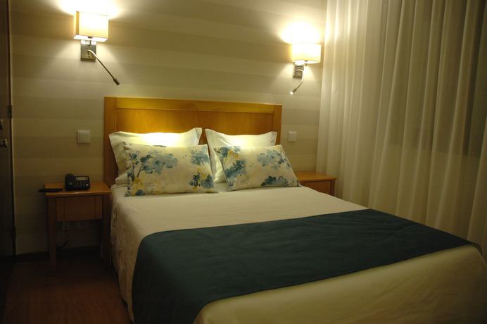 Imagen de la habitación del Hotel Dom Lourenço. Foto 9