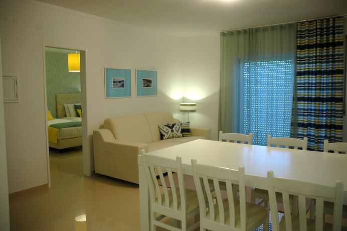 Imagen de la habitación del Hotel Dom Lourenço. Foto 13