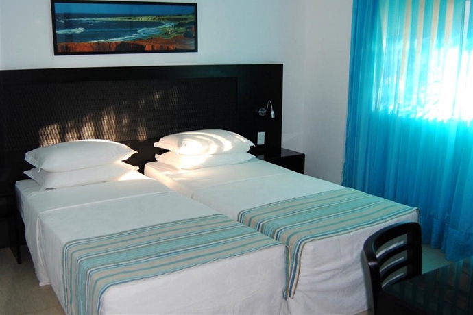 Imagen general del Hotel Dom Pedro Laguna Beach Resort and Golf. Foto 7