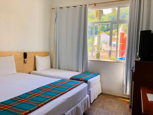 Imagen de la habitación del Hotel Dom Pedro, Petr&oacute;polis. Foto 9