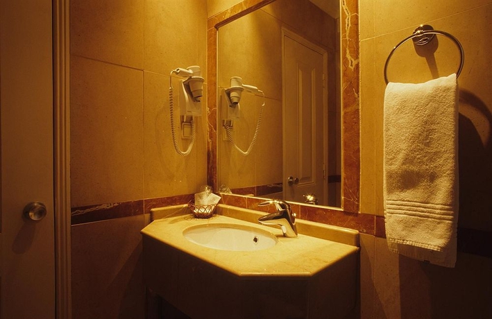 Imagen de la habitación del Hotel Dom Sancho I. Foto 7