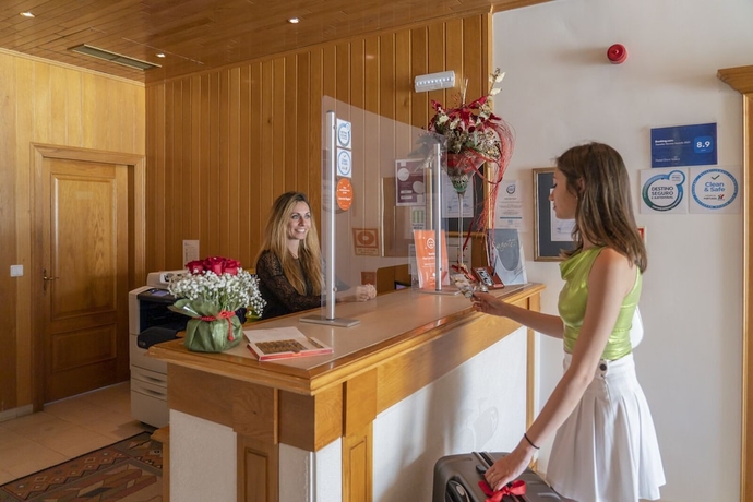 Imagen de los interiores del Hotel Dom Vasco. Foto 17