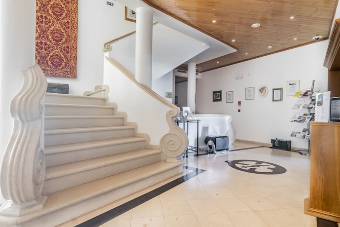 Imagen de los interiores del Hotel Dom Vasco. Foto 19