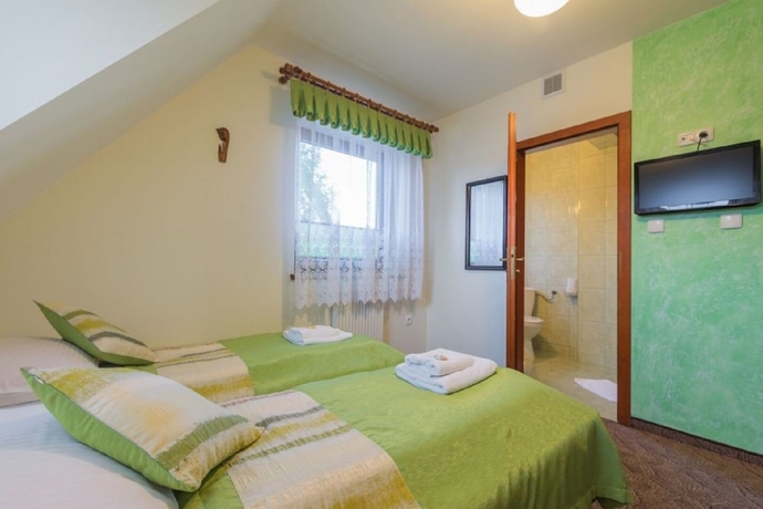 Imagen de la habitación del Hotel Dom Wczasowy Na Kamiencu. Foto 5