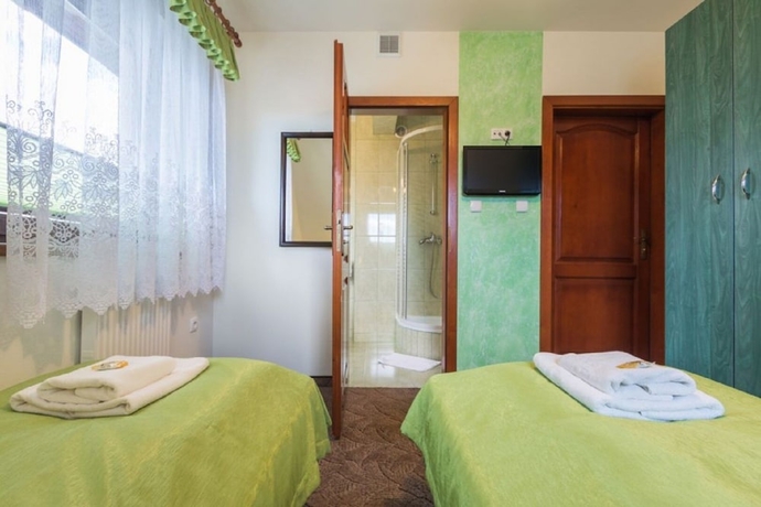 Imagen de la habitación del Hotel Dom Wczasowy Na Kamiencu. Foto 6