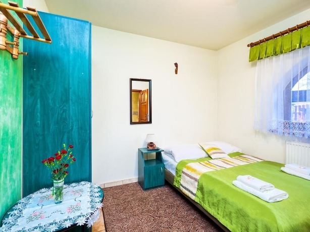 Imagen de la habitación del Hotel Dom Wczasowy Na Kamiencu. Foto 11