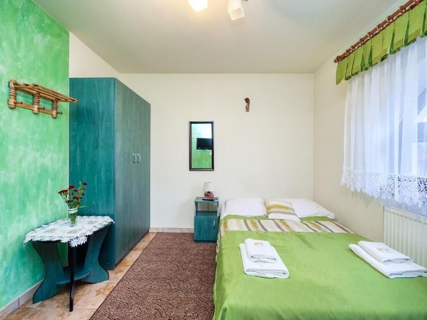 Imagen de la habitación del Hotel Dom Wczasowy Na Kamiencu. Foto 12