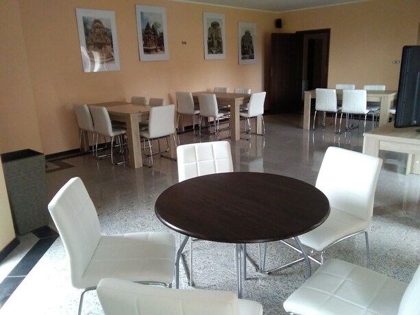 Imagen del bar/restaurante del Hotel Dom Wypoczynkowy Fantazja. Foto 18