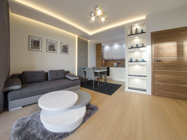 Imagen de la habitación del Hotel Dom & House - Apartamenty Nadmorski Dw&oacute;r. Foto 9