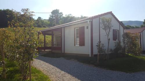 Imagen de la habitación del Hotel Domaine Chalets Larlapean. Foto 9