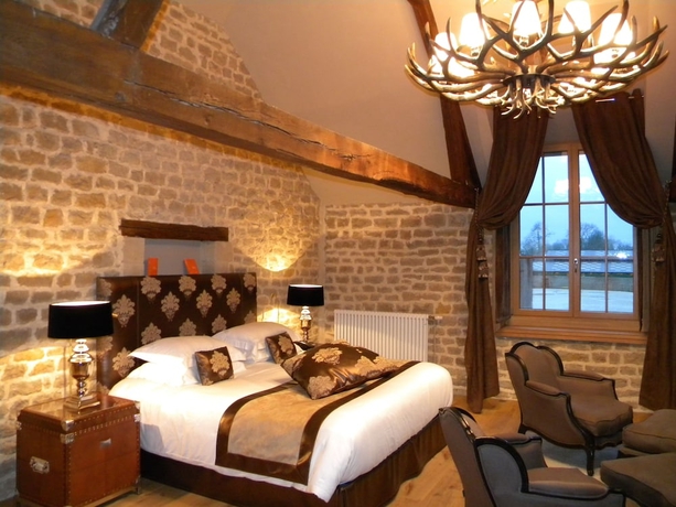 Imagen de la habitación del Hotel Domaine Chateau Du Faucon. Foto 12