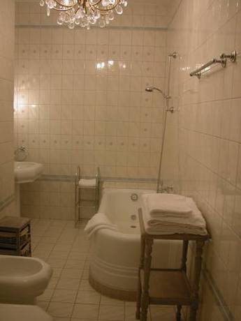 Imagen de la habitación del Hotel Domaine De Beaupré, The Originals Relais. Foto 12