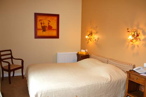 Imagen de la habitación del Hotel Domaine De Bodeuc. Foto 7
