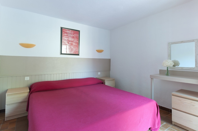 Imagen de la habitación del Hotel Domaine De Caranella. Foto 12