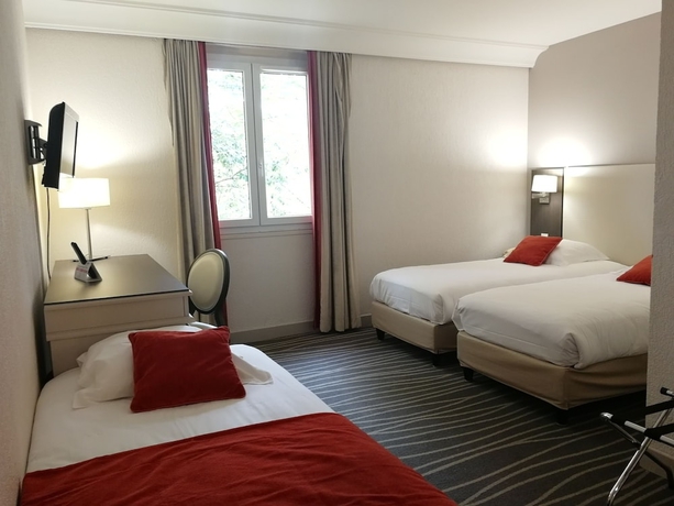 Imagen de la habitación del Hotel Domaine De Fompeyre. Foto 9