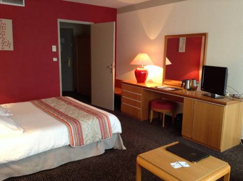 Imagen de la habitación del Hotel Domaine De La For&ecirc;t D&rsquo;orient, Logis , Restaurant, Spa and Golf. Foto 7