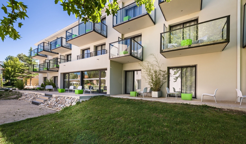 Imagen general del Hotel Domaine De La Petite Isle - Luberon. Foto 2