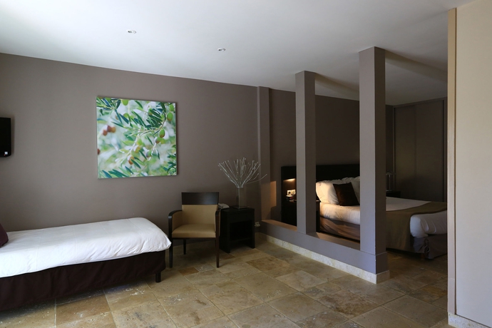 Imagen de la habitación del Hotel Domaine De La Petite Isle - Luberon. Foto 13