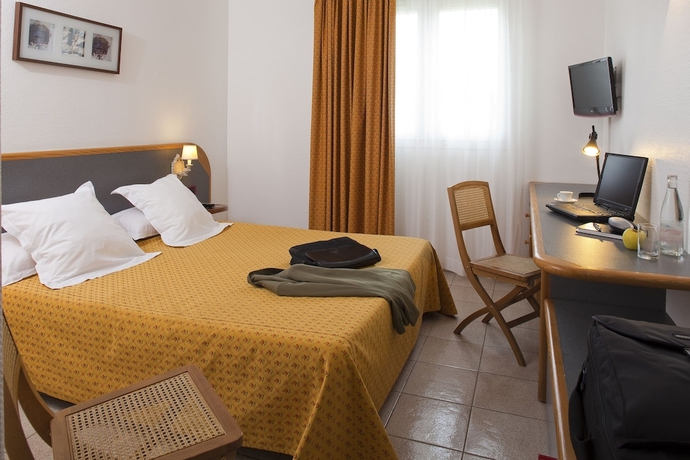 Imagen de la habitación del Hotel Domaine De La Reynaude. Foto 12