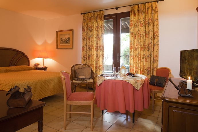 Imagen de la habitación del Hotel Domaine De La Reynaude. Foto 13