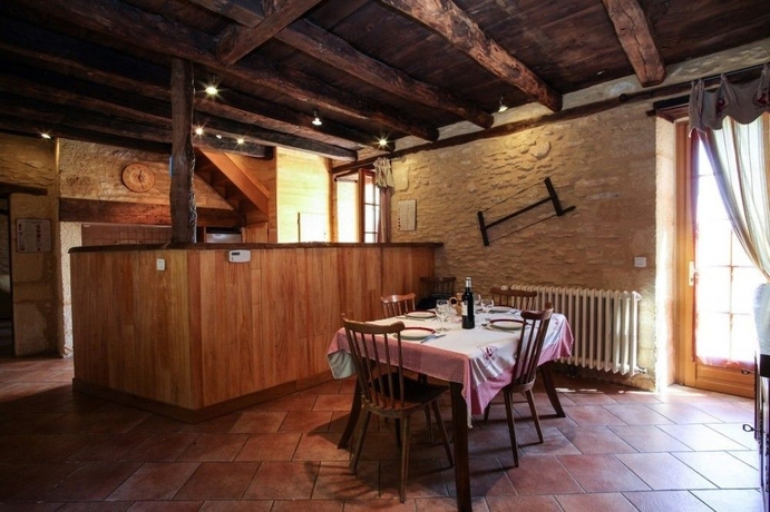 Imagen de la habitación del Hotel Domaine De La Rhonie. Foto 4