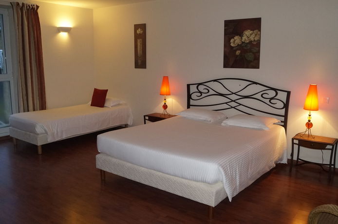 Imagen del bar/restaurante del Hotel Domaine De L'hostréière. Foto 2