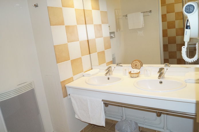 Imagen de los exteriores del Hotel Domaine De L'hostréière. Foto 8