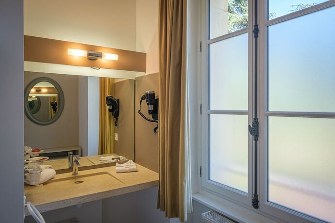 Imagen general del Hotel Domaine De Roiffé. Foto 3