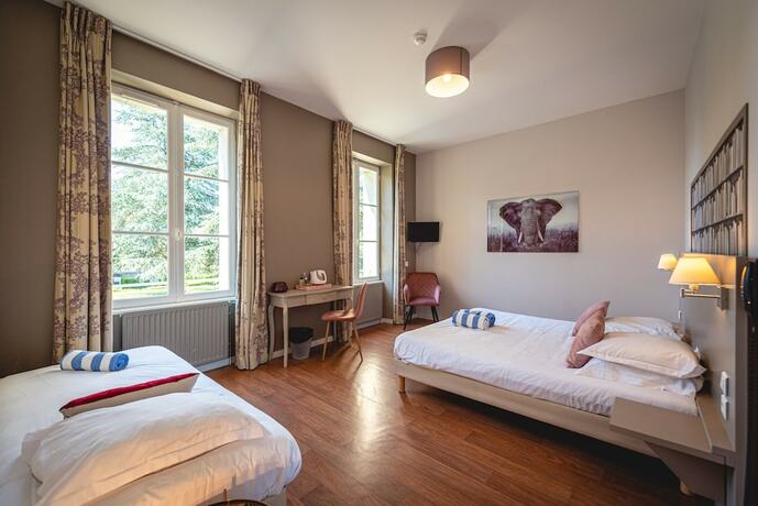 Imagen de la habitación del Hotel Domaine De Roiffé. Foto 21