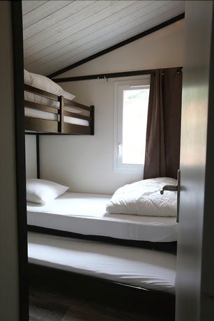 Imagen de la habitación del Hotel Domaine De Saint Est&egrave;ve. Foto 10