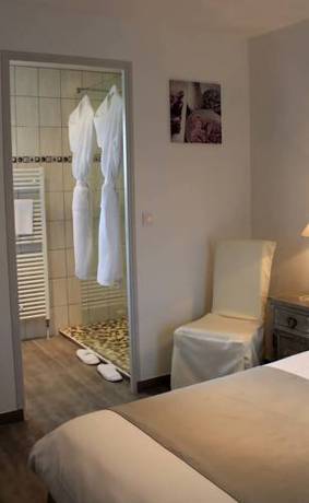 Imagen de la habitación del Hotel Domaine De Saint Palais. Foto 5