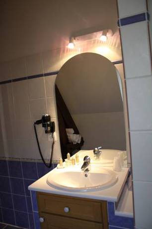 Imagen de la habitación del Hotel Domaine Des Falaises. Foto 15