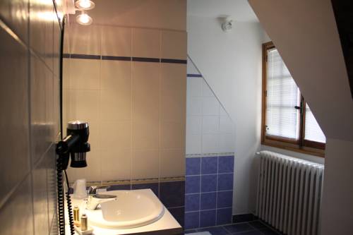 Imagen de la habitación del Hotel Domaine Des Falaises. Foto 16