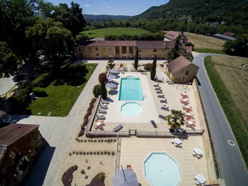 Imagen de la habitación del Hotel Domaine Du Ch&acirc;teau De Monrecour - H&ocirc;tel Et Restaur. Foto 3