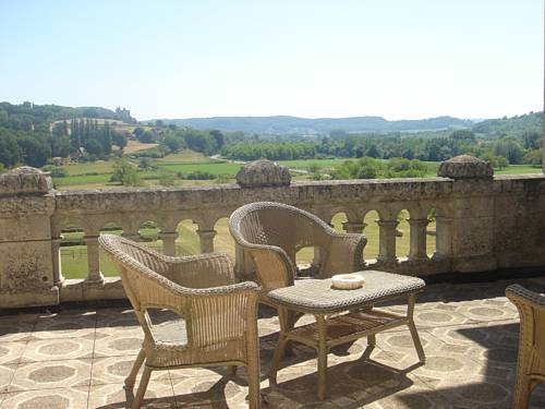 Imagen de la habitación del Hotel Domaine Du Ch&acirc;teau De Monrecour - H&ocirc;tel Et Restaur. Foto 13
