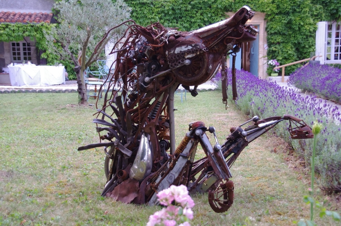 Imagen de los exteriores del Hotel Domaine Du Châtelard. Foto 11