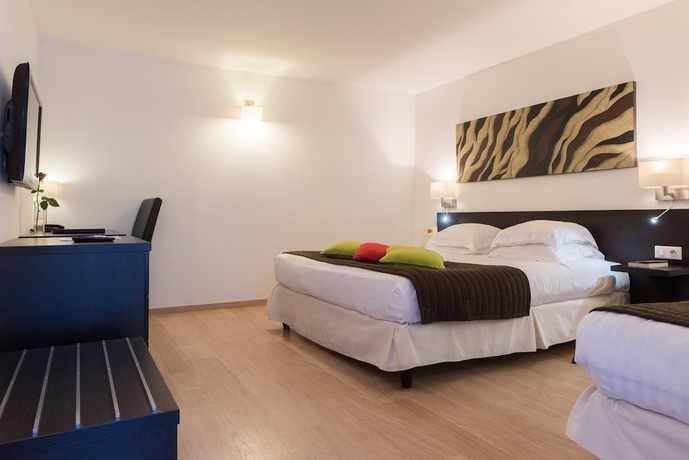 Imagen de la habitación del Hotel Domaine Du Lac. Foto 3