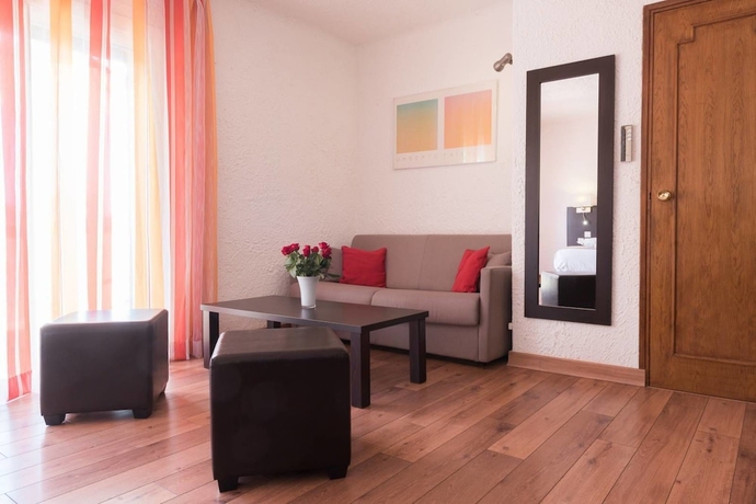 Imagen de la habitación del Hotel Domaine Du Lac. Foto 10