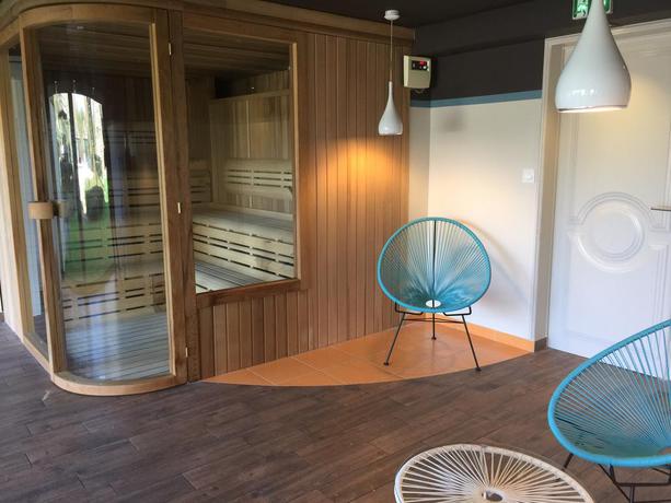 Imagen de los interiores del Hotel Domaine Du Moulin Cavier. Foto 7