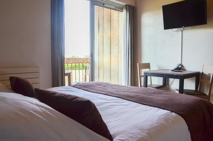 Imagen de la habitación del Hotel Domaine Du Normandoux. Foto 5