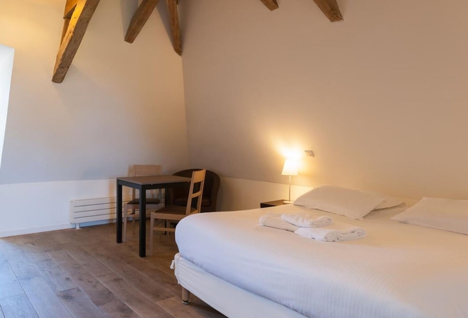 Imagen de la habitación del Hotel Domaine Du Normandoux. Foto 10