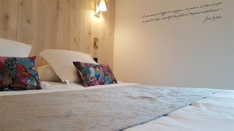 Imagen de la habitación del Hotel Domaine Du Normandoux. Foto 11